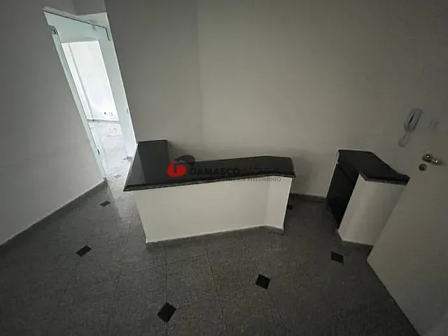 Sala para alugar, no bairro Vila Guiomar em Santo André