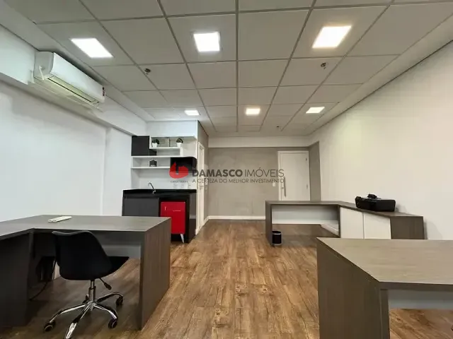 Sala com 63m², para alugar, no bairro Cerâmica em São Caetano do Sul