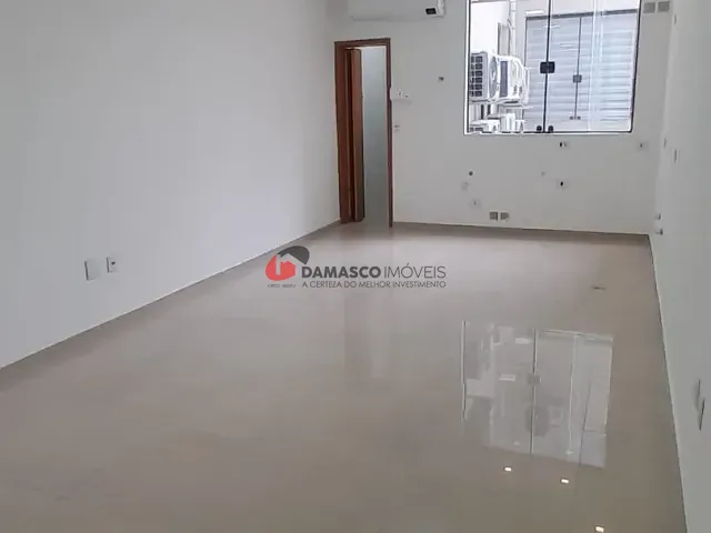 Sala com 36m², para alugar, no bairro Santo Antônio em São Caetano do Sul