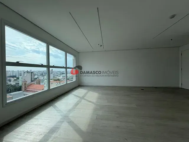 Sala com 37m², à venda, no bairro Santo Antônio em São Caetano do Sul