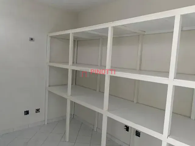 Sala à venda ou para alugar, no bairro Jardim do Mar em São Bernardo do Campo