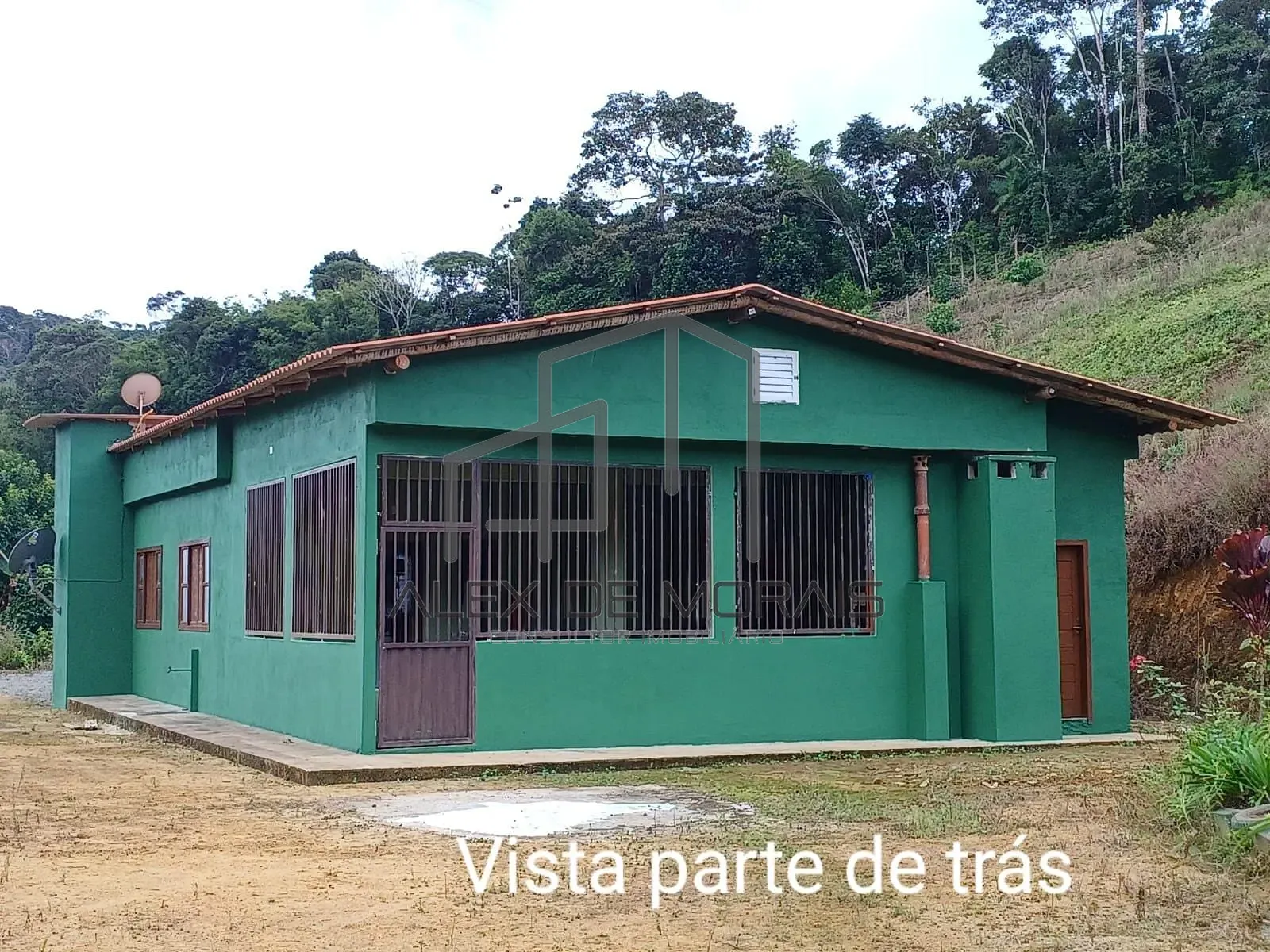 Sítio, 2 quartos, 100 m² - Foto 1
