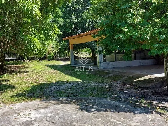 Sítio 7 quartos e 2 banheiros, à venda, no bairro Cações em Jaguaripe