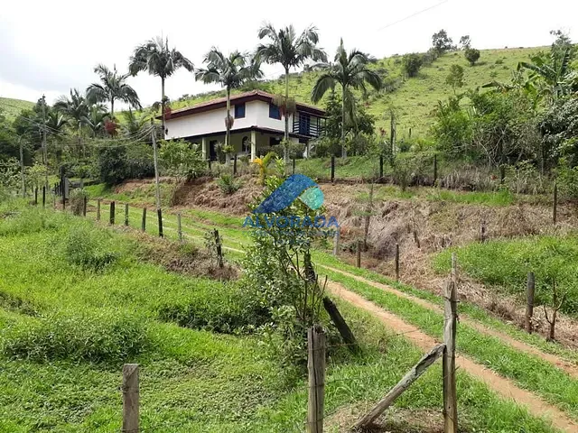 Sítio com 65000m² 4 quartos e 2 banheiros, à venda, no bairro Santana em São José dos Campos