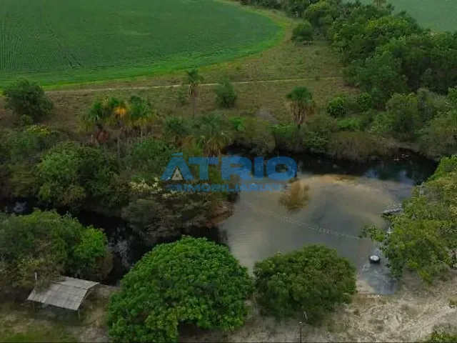 Sítio com 163924m² 1 quarto e 1 banheiro, à venda, no bairro Área Rural de Boa Vista em Boa Vista