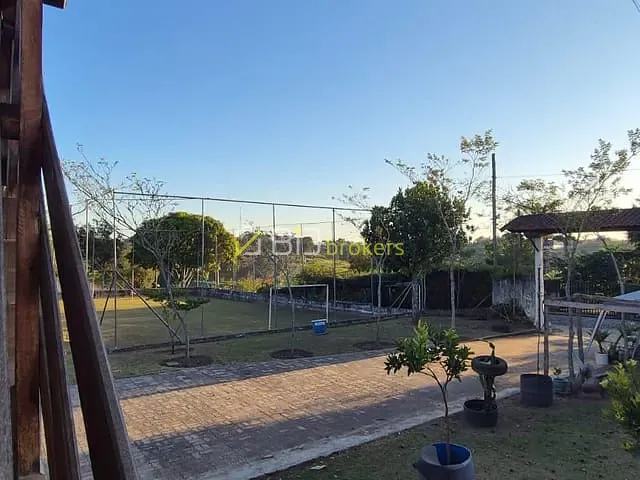 Sítio com 2485m² 6 quartos e 8 banheiros, à venda, no bairro Lambari em Guararema