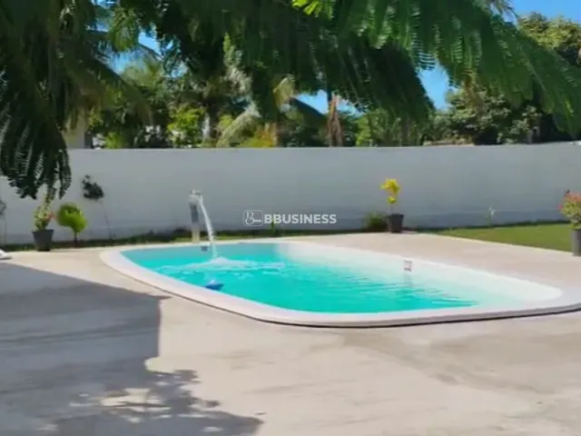 Chácara com 1360m² 3 quartos e 4 banheiros, à venda, no bairro Grussaí em São João da Barra