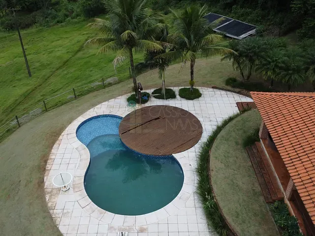 Sítio com 152460m² 3 quartos e 3 banheiros, à venda, no bairro Parque Industrial Zona Sul em Apucarana