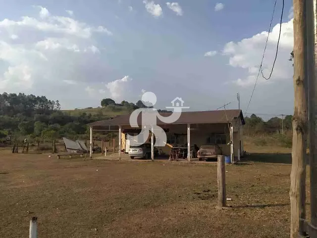 Sítio com 314600m² 2 quartos e 2 banheiros, à venda, no bairro Floresta Escura em São Pedro