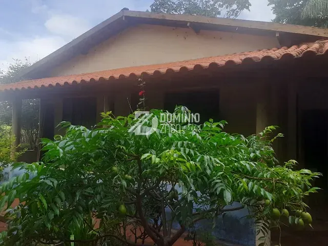 Sítio com 180000m² 3 quartos e 1 banheiro, à venda, no bairro Zona Rural em Uberaba