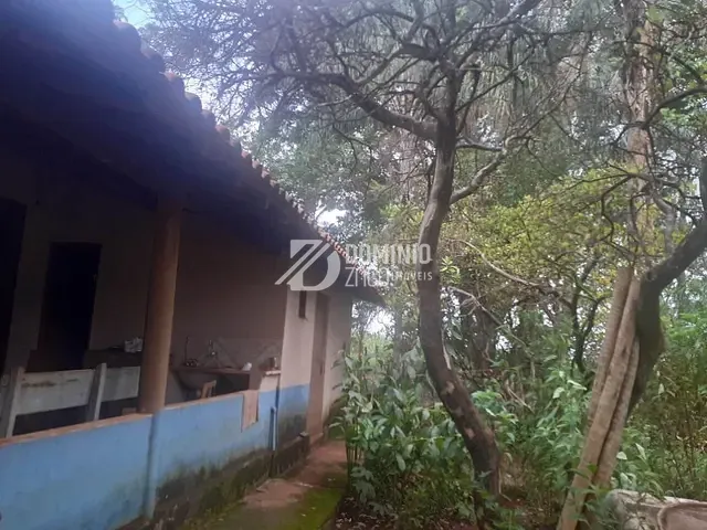Sítio com 180000m² 3 quartos e 1 banheiro, à venda, no bairro Zona Rural em Uberaba