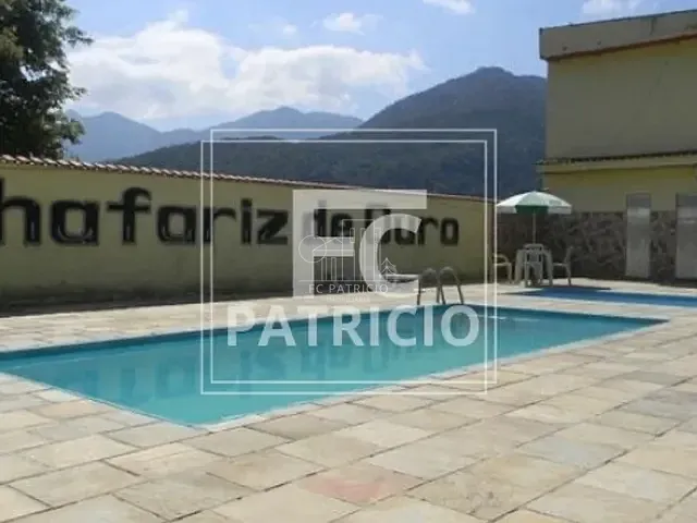 Sítio com 11000m² 6 quartos e 4 banheiros, à venda, no bairro Cotia em Guapimirim