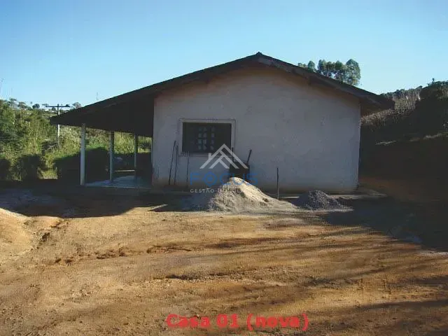 Sítio com 32991m² 5 quartos e 4 banheiros, à venda, no bairro Fim do Campo em Jarinu
