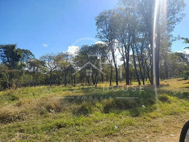 Sítio 1 quarto e 1 banheiro, à venda, no bairro Zona Rural em Cajuru