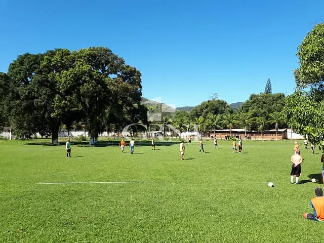 Terreno com 38000m², à venda, no bairro Guaratiba em Rio de Janeiro