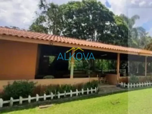 Sítio com 100000m² 13 quartos e 12 banheiros, à venda, no bairro Jardim Colônia em Jacareí