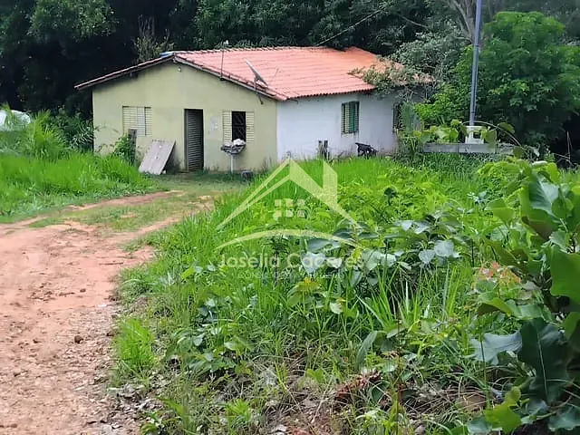 Sítio com 5000000m² 3 quartos e 1 banheiro, à venda, no bairro Bom Clima em Chapada dos Guimarães