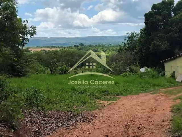 Sítio com 5000000m² 3 quartos e 1 banheiro, à venda, no bairro Bom Clima em Chapada dos Guimarães