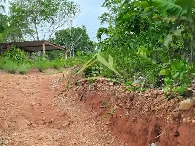 Sítio com 5000000m² 3 quartos e 1 banheiro, à venda, no bairro Bom Clima em Chapada dos Guimarães