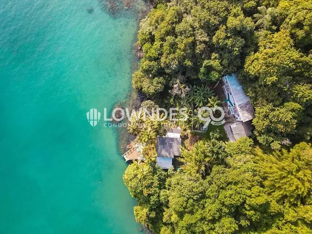 Sítio com 280000m² 20 quartos e 22 banheiros, à venda, no bairro Vila do Abraão (Abraão) em Ilha Grande