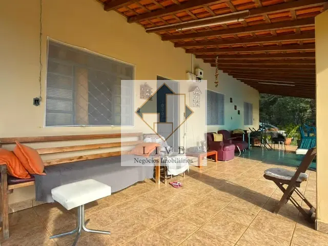 Sítio com 43823m² 3 quartos e 2 banheiros, à venda, no bairro Bamburral em Monte Sião