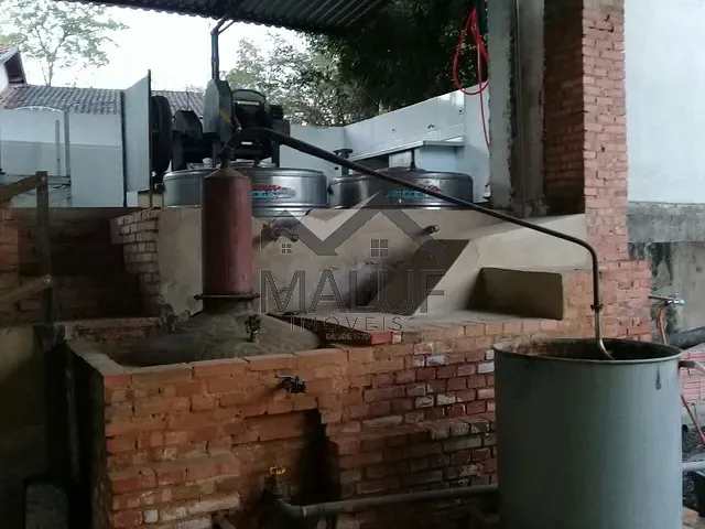 Sítio com 33000m² 4 quartos e 4 banheiros, à venda, no bairro Área Rural de Saltinho em Saltinho