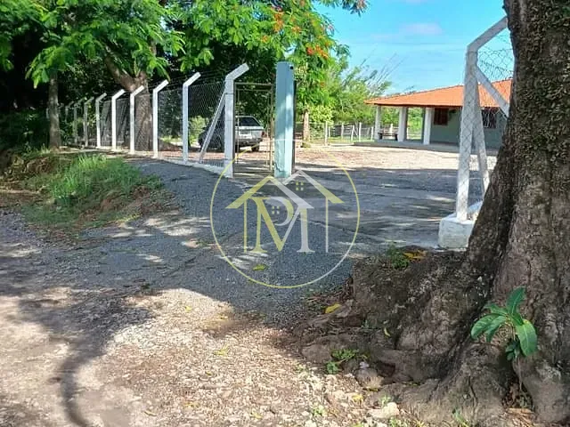 Sítio com 27000m² 4 quartos e 2 banheiros, à venda, no bairro Riviera do Tietê em Tietê