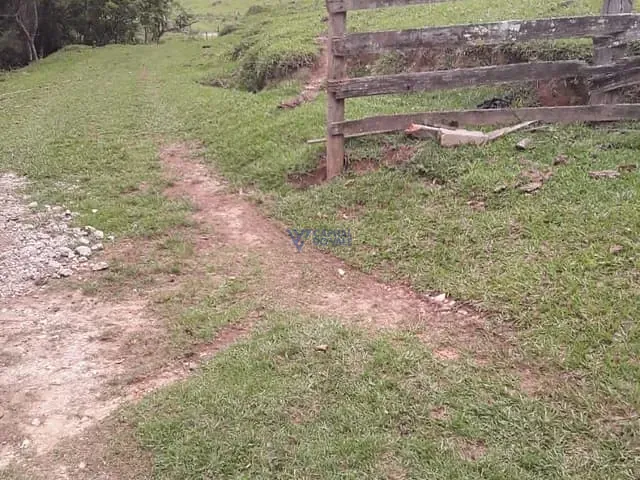 Sítio com 264000m² 1 quarto e 1 banheiro, à venda ou para alugar, no bairro Pinheirinho em Redenção da Serra