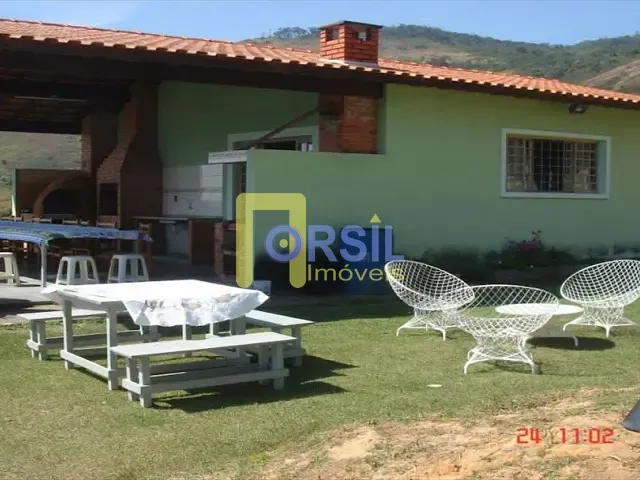 Sítio com 60996m² 4 quartos e 3 banheiros, à venda, no bairro Botujuru em Mogi das Cruzes