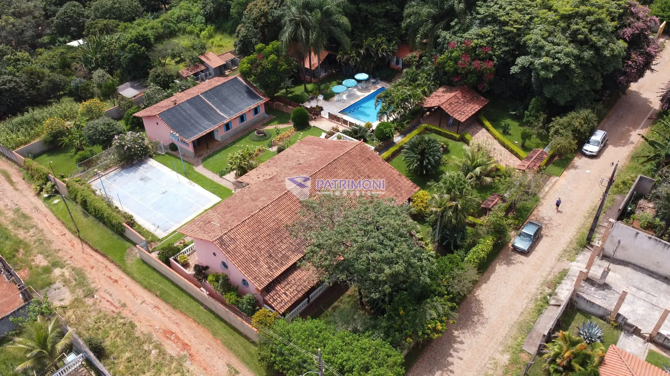 Sítio, 7 quartos, 3960 m² - Foto 1