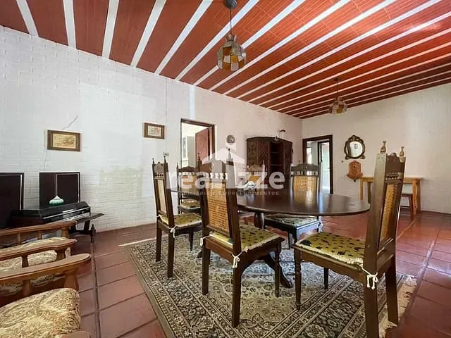 Sítio com 350m² 3 quartos e 2 banheiros, à venda, no bairro Rio do Peixe em Lindóia