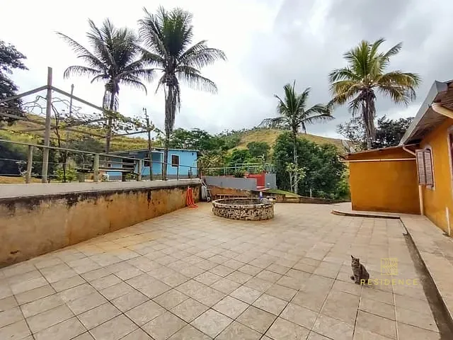 Sítio com 50000m² 3 quartos e 2 banheiros, à venda, no bairro KM 05 em Pinheiral