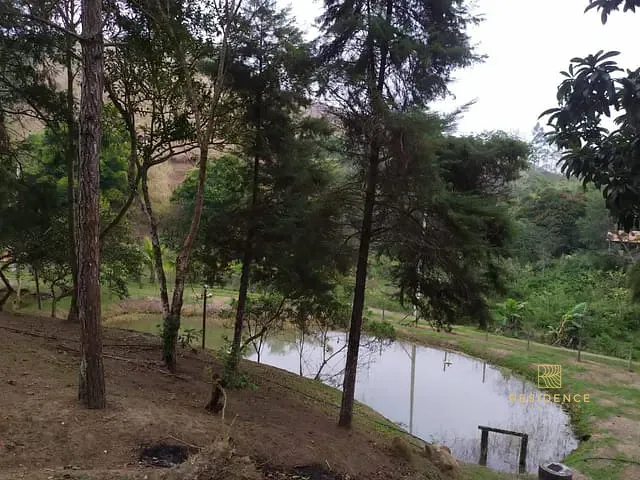 Sítio com 50000m² 3 quartos e 2 banheiros, à venda, no bairro KM 05 em Pinheiral