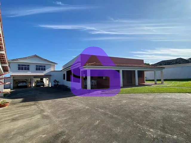 Sítio com 54425m² 4 quartos e 3 banheiros, à venda, no bairro Lagoinha em Araruama