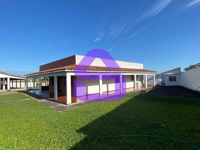 Sítio com 54425m² 4 quartos e 3 banheiros, à venda, no bairro Lagoinha em Araruama