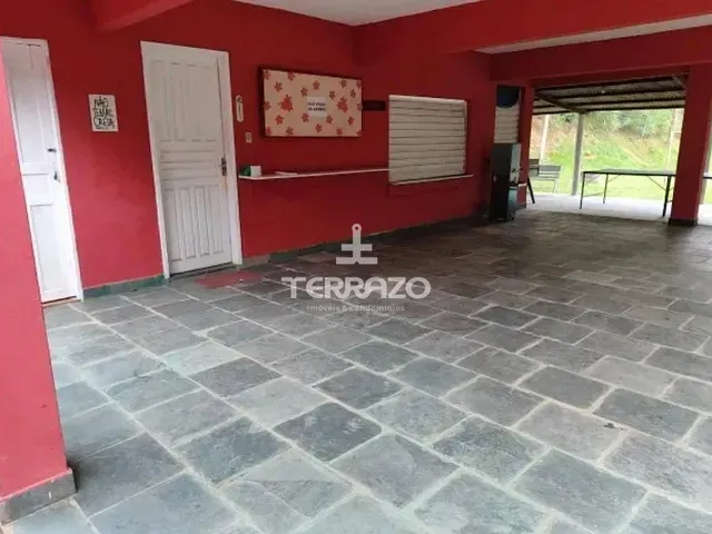 Sítio com 75625m² 12 quartos e 12 banheiros, à venda, no bairro Centro em Rio Claro
