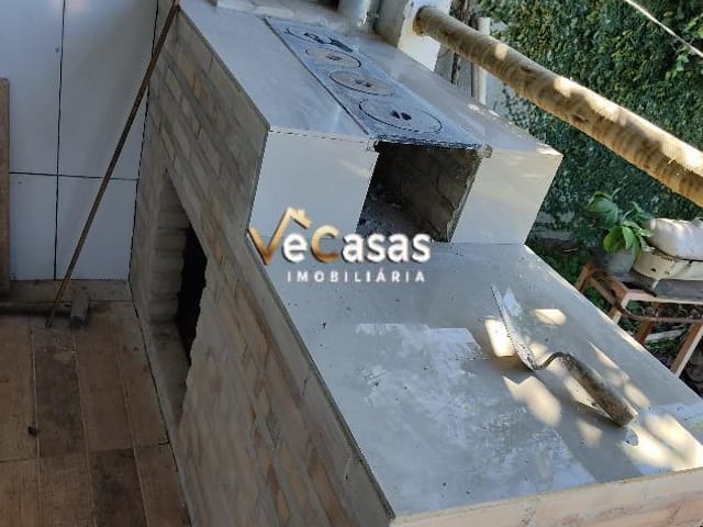 Sítio com 5000m² 3 quartos e 5 banheiros, à venda, no bairro Centro em Cantagalo