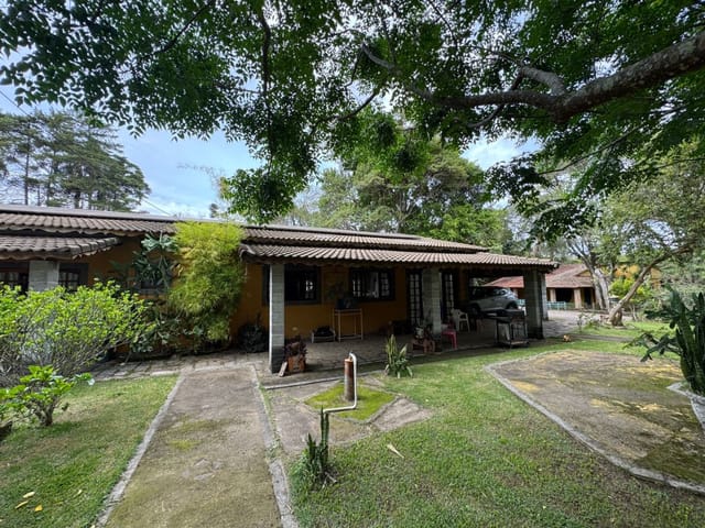 Sítio com 23000m² 9 quartos e 5 banheiros, à venda, no bairro Furnas em Extrema