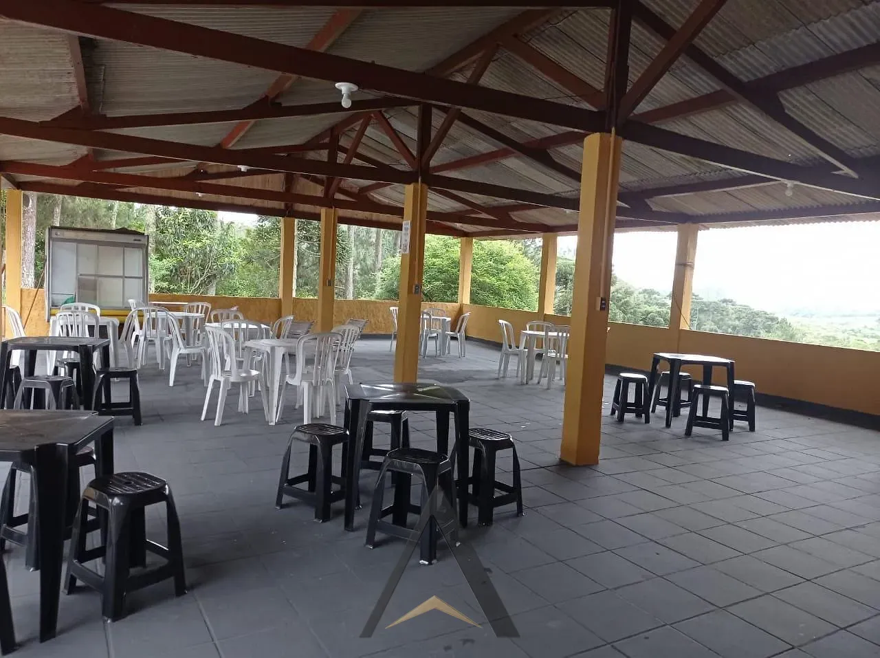 Sítio, 4 quartos, 1200 m² - Foto 11