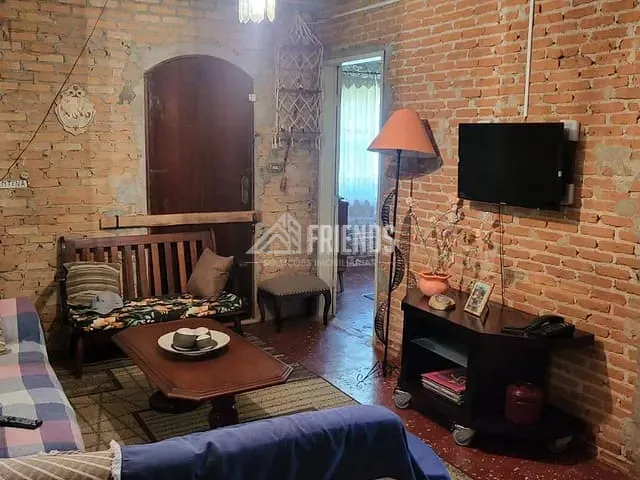 Sítio com 4000m² 4 quartos e 3 banheiros, à venda ou para alugar, no bairro Jardim Arujá em Arujá