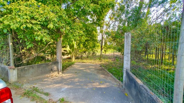 Sítio com 3000m² 2 quartos e 2 banheiros, à venda, no bairro Tapera em Campos dos Goytacazes