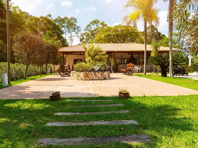 Sítio com 340900m² 4 quartos e 5 banheiros, à venda, no bairro Itaim em Itu