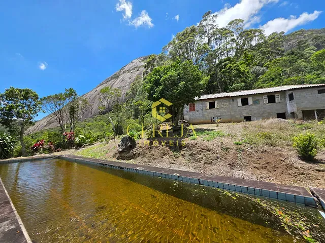 Sítio com 292668m² 1 quarto e 1 banheiro, à venda, no bairro Cascatinha em Nova Friburgo