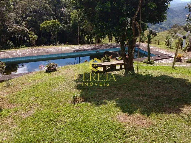 Sítio com 292668m² 1 quarto e 1 banheiro, à venda, no bairro Cascatinha em Nova Friburgo