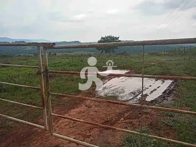Sítio com 454960m², à venda, no bairro Centro em São Pedro
