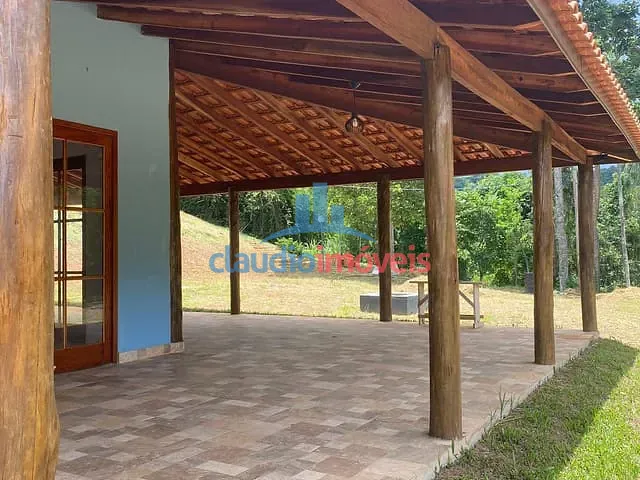 Sítio com 11m² 3 quartos e 4 banheiros, à venda, no bairro bom retiro em Bananal