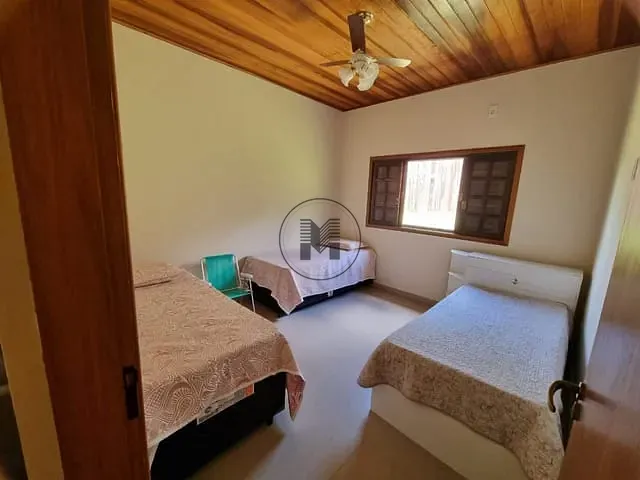 Sítio com 3000m² 3 quartos e 4 banheiros, à venda, no bairro Zona Rural em Cunha