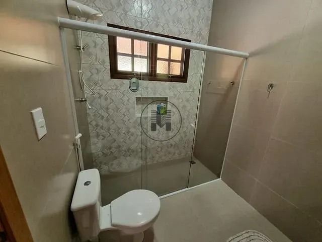 Sítio com 3000m² 3 quartos e 4 banheiros, à venda, no bairro Zona Rural em Cunha