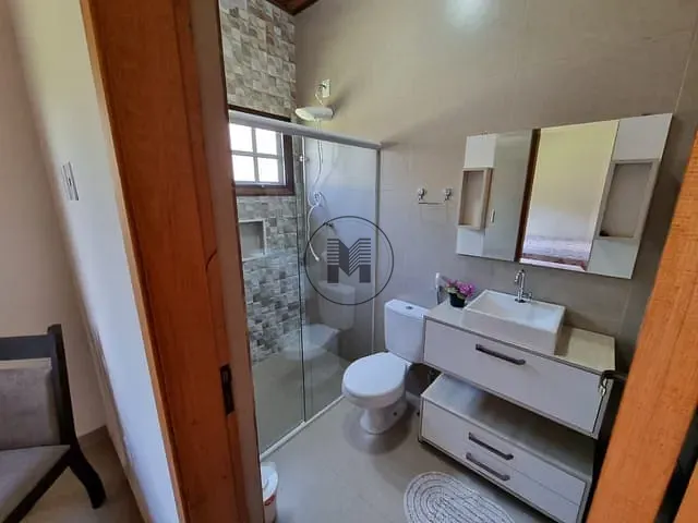 Sítio com 3000m² 3 quartos e 4 banheiros, à venda, no bairro Zona Rural em Cunha