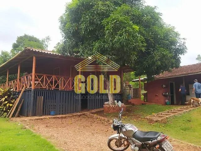 Sítio com 71000m² 3 quartos e 2 banheiros, à venda, no bairro Chalé em Ibiporã